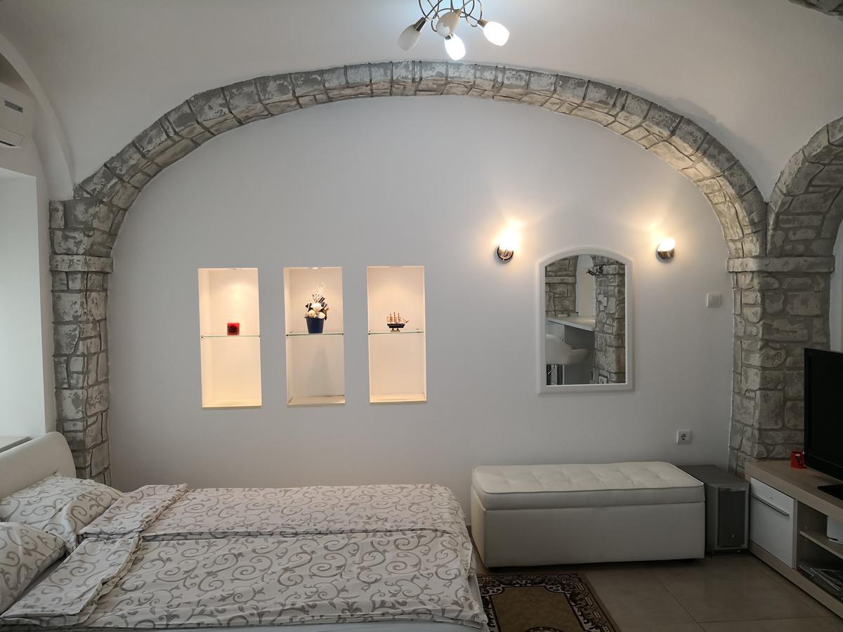 Apartment Zemun Old Town Center Βελιγράδι Εξωτερικό φωτογραφία
